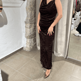 ABITO ATENA CON SPILLA